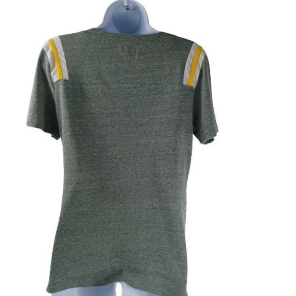 NFL Team Green Bay Packers Tee V-Neck Short Sleeve T-Shirt WM's Size M Soft Gray - Picture 2 of 9